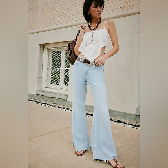 NWT We The Free LIVE WIRE FLARE JEANS - Picture 7 of 16